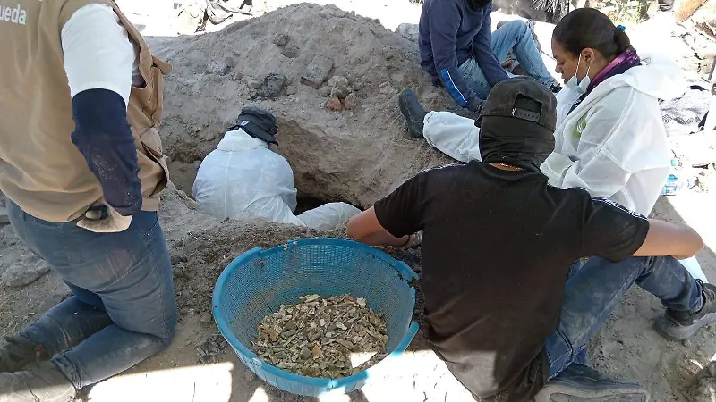 Colectivo Guereros Buscadores de Jalisco rancho Teuchitlán 1